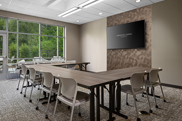 SpringHill Suites - Meeting Room