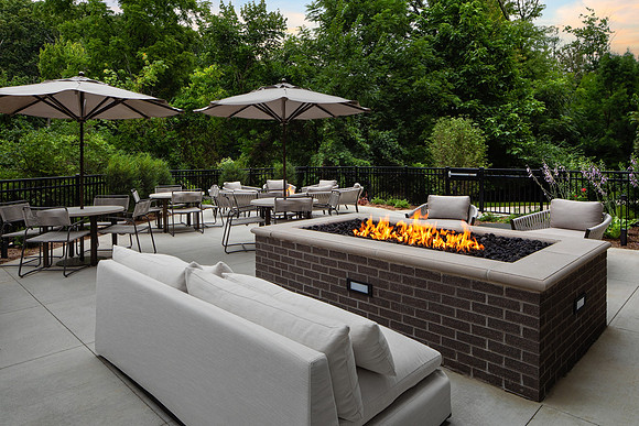SpringHill Suites - Outdoor Patio with Fireplace