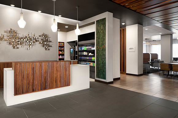 Courtyard by Marriott Seattle SeaTac Airport - Front Desk